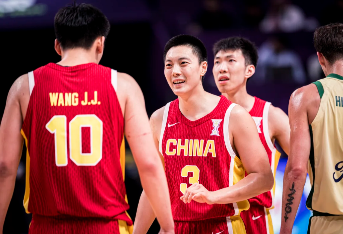 赛事MVP, 胡明轩正好, 最后一攻机