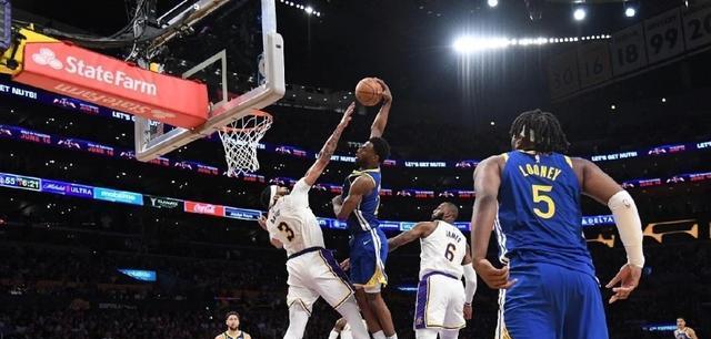 tenan, 他若加盟詹, 里夫斯更出 tenan, 他若加盟詹, 里夫斯更出