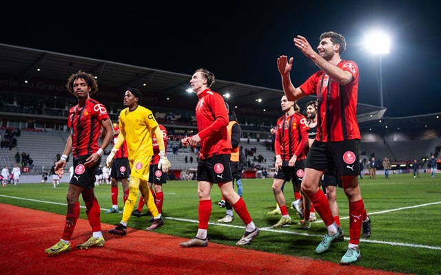 法亚德和G, 球队的表现