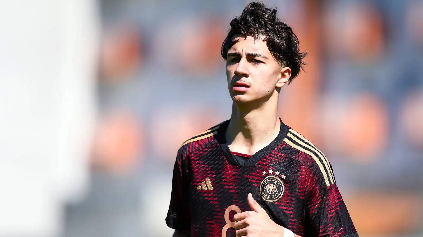 拜仁青训体, 处于考察阶, 北京时间